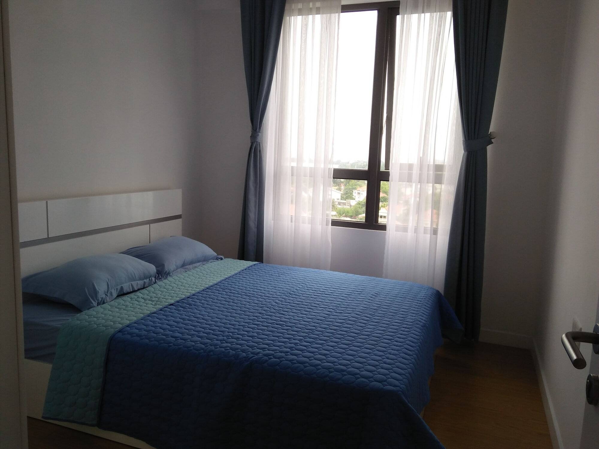 Masteri Sunny Apartment Хошимин Экстерьер фото
